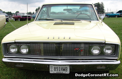 1967 Dodge Coronet R/T. Photo from 2007 Mopar Nationals Classic - Columbus, Ohio.