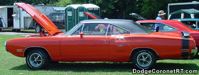 1970 Dodge Coronet. Photo from 2001 Tri state Chrysler Classic - Hamilton, Ohio.