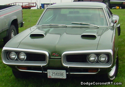 1970 Dodge Coronet R/T. Photo from 2003 Mopar Nationals - Columbus, Ohio.