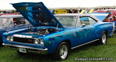 1968 Dodge Coronet R/T. Photo from 2004 Mopar Nationals - Columbus, Ohio.