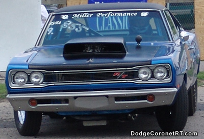 1969 Dodge Coronet R/T. Photo from 2004 Tri State Chrysler Classic - Hamilton, Ohio.