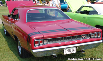1968 Dodge Coronet R/T. Photo from 2005 Tri State Chrysler Classic - Hamilton, Ohio.