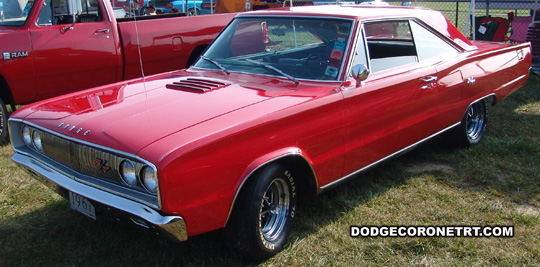 1967 Dodge Coronet R/T. Photo from 2010 Mopar Nationals Classic – Columbus, Ohio.